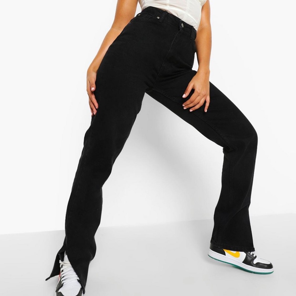 BOOHOO split hem jeans
